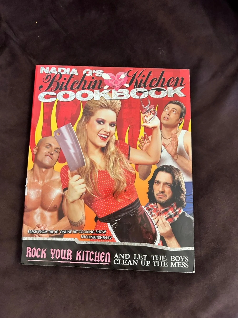 Hilarious Nadia G’s Bitchin Kitchen Cookbook 2009 Funny Gag Gift